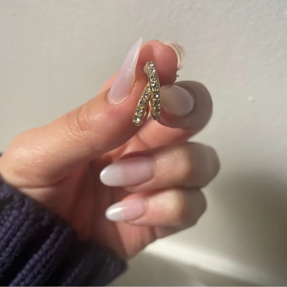 ✨Free add-on ✨ Lot ‎ of 2 faux silver & gold hoop earrings - Picture 3 of 6